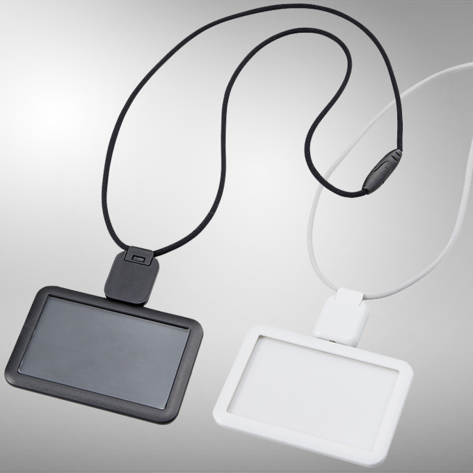 リール付IDカードホルダー