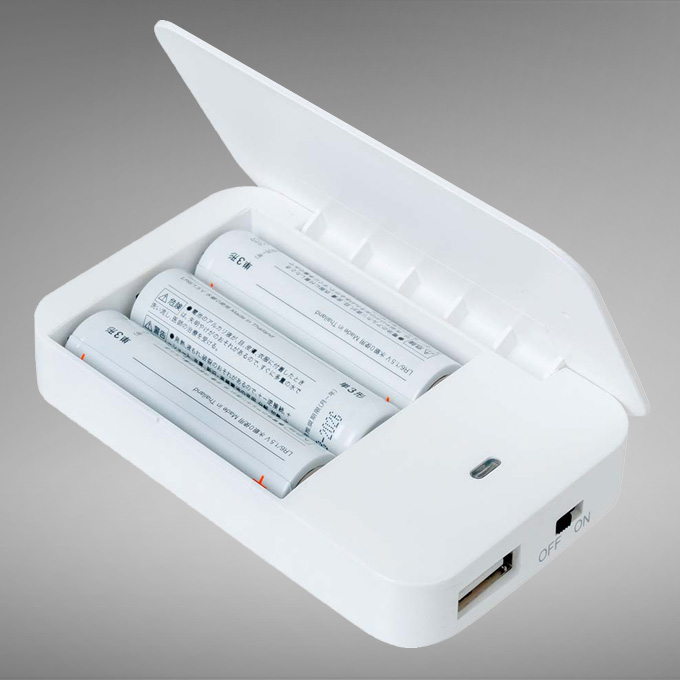 電池式モバイルチャージャー