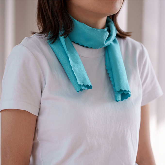 �Ђ���X�J�[�t